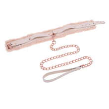 Peaches 'N CreaMe Faux Fur Collar & Leash